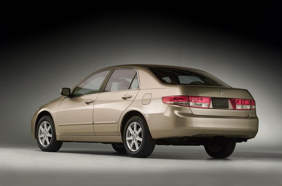  Honda Accord 2003 года  (US) (фото 39 из 43)